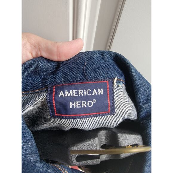 Vintage American Hero Dark Wash Denim Jacket Men Fish Embroidered READ - Picture 13 of 13